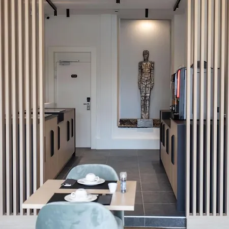 Hotel Petit-roannay